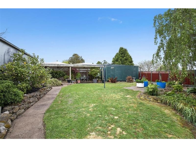 133 Montgomery Street, Lake Bolac VIC 3351
