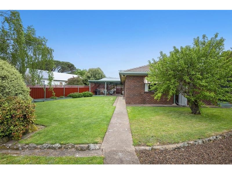 133 Montgomery Street, Lake Bolac VIC 3351