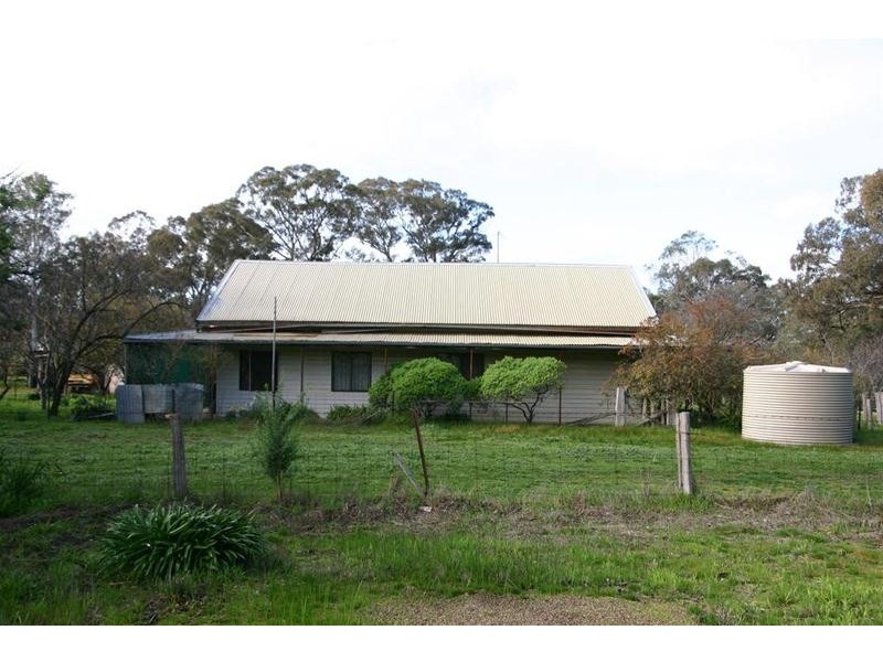 8 Saw Pit Flat Road, Ararat VIC 3377