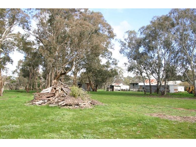8 Saw Pit Flat Road, Ararat VIC 3377