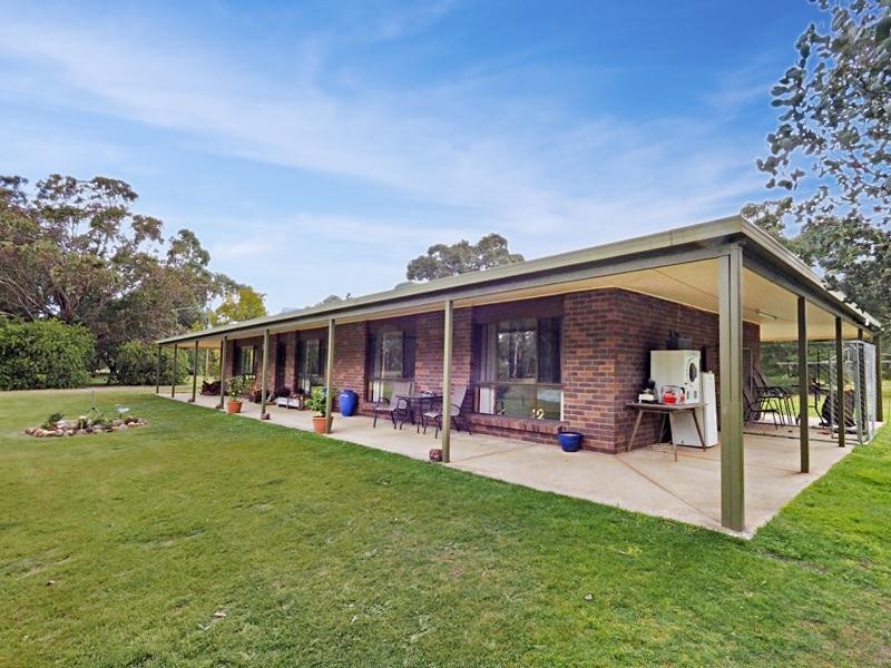 18 Waterhole Road, Pomonal VIC 3381