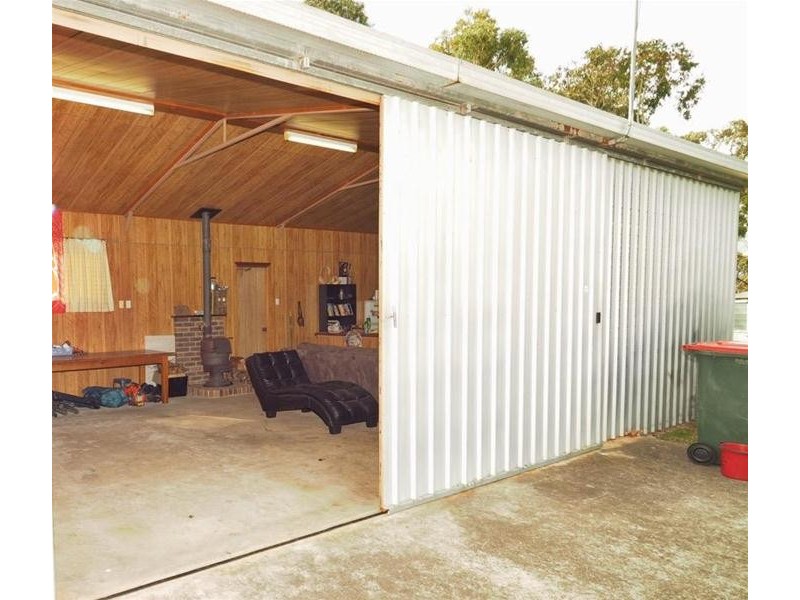 18 Waterhole Road, Pomonal VIC 3381