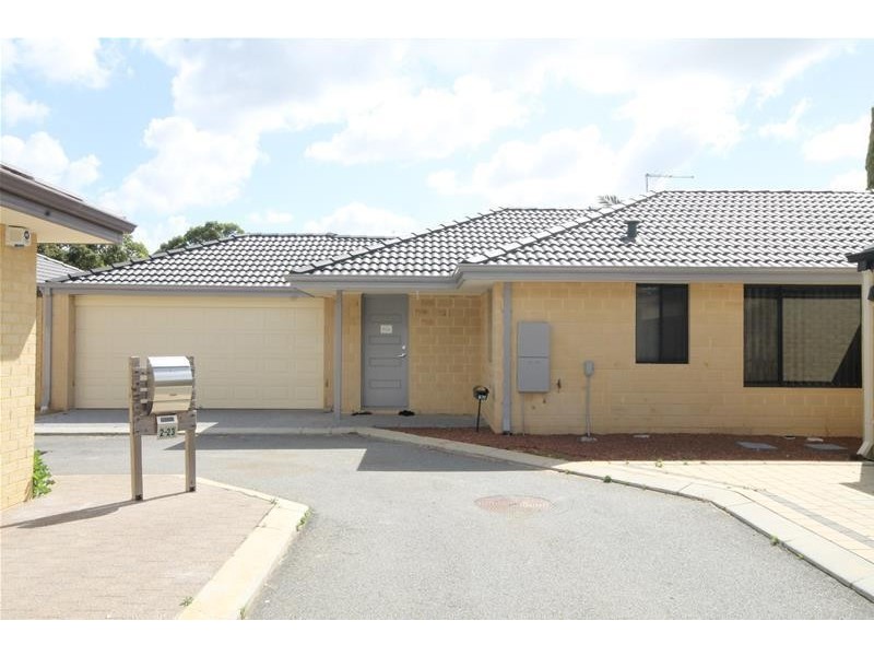 4/23 Lovett Drive, Forrestfield WA 6058