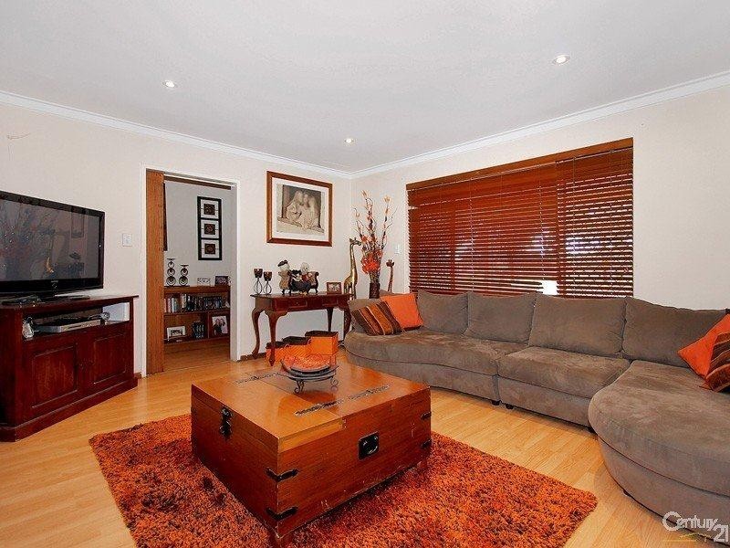 17 Barellan Court, Armadale WA 6112