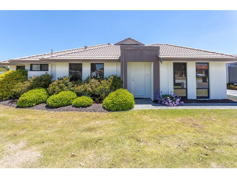 1/2 Salamanca Boulevard, Seville Grove WA 6112