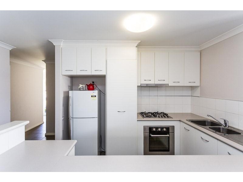 1/2 Salamanca Boulevard, Seville Grove WA 6112