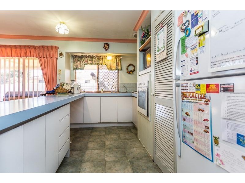 41 Hickson Avenue, Armadale WA 6112