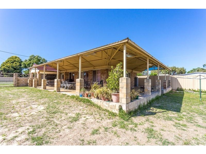 41 Hickson Avenue, Armadale WA 6112