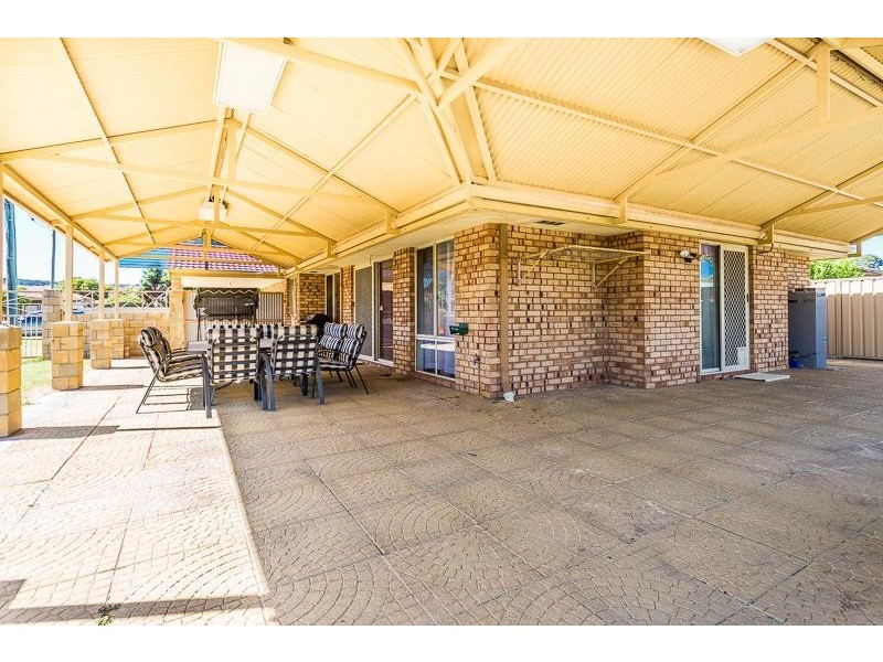 41 Hickson Avenue, Armadale WA 6112