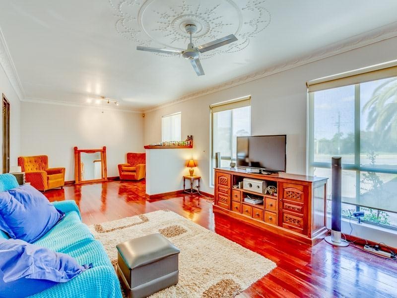 150A Phoenix Road, Hamilton Hill WA 6163