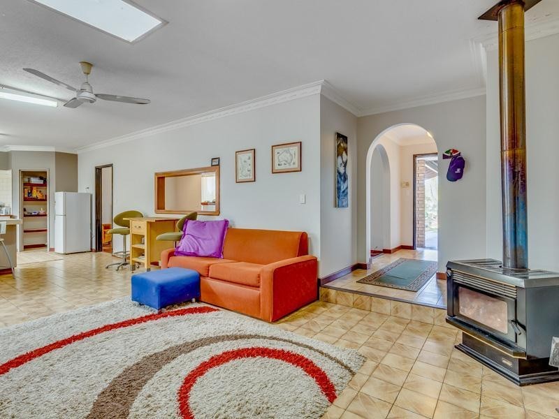 150A Phoenix Road, Hamilton Hill WA 6163