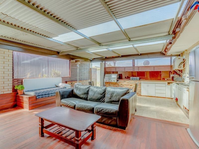 150A Phoenix Road, Hamilton Hill WA 6163