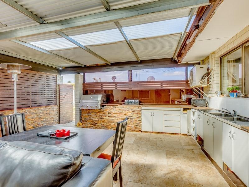 150A Phoenix Road, Hamilton Hill WA 6163