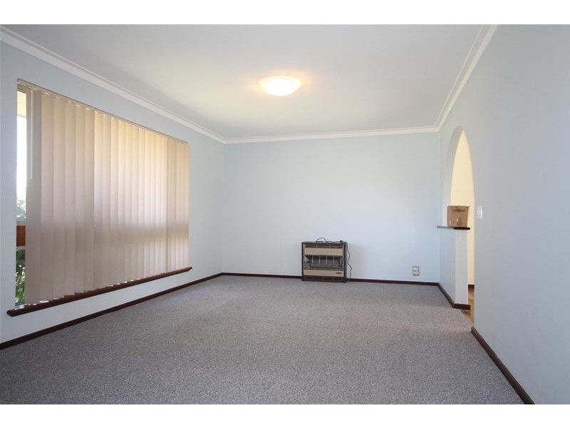 10 Phylma Street, Armadale WA 6112