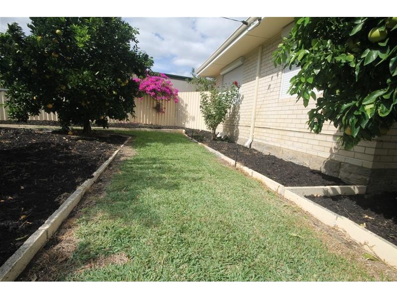 170 Third Avenue, Kelmscott WA 6111