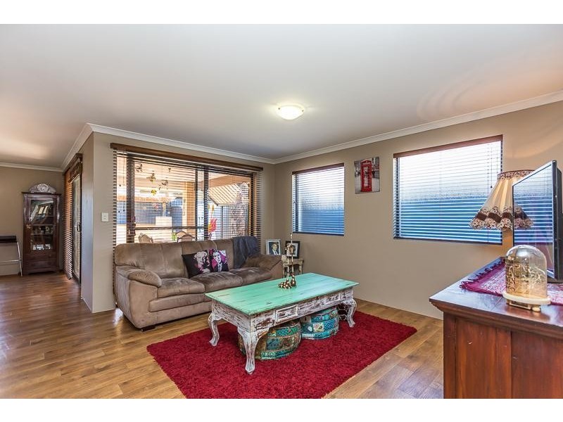 25 Portwine Avenue, Byford WA 6122