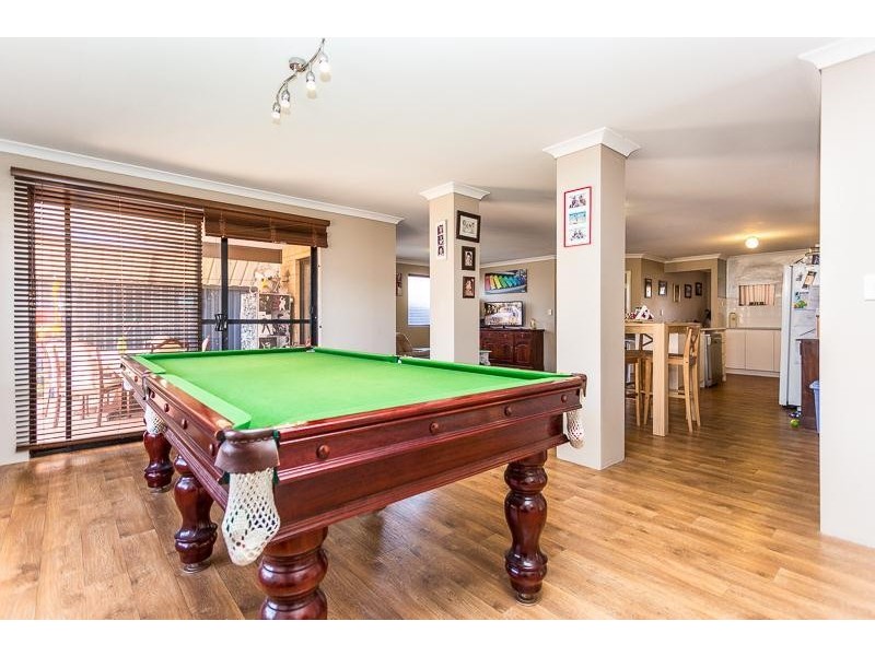 25 Portwine Avenue, Byford WA 6122