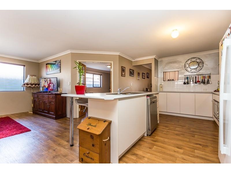 25 Portwine Avenue, Byford WA 6122