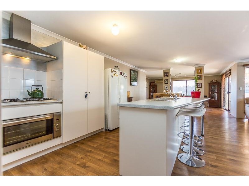 25 Portwine Avenue, Byford WA 6122