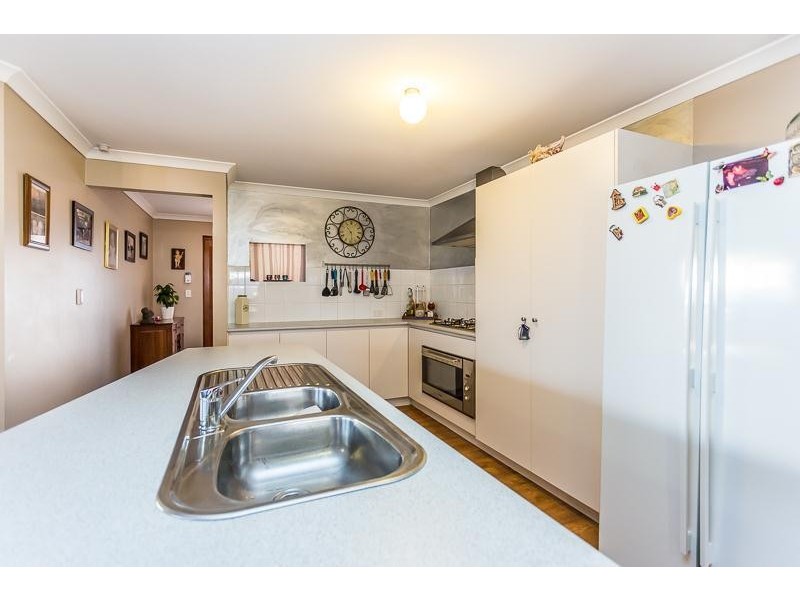 25 Portwine Avenue, Byford WA 6122