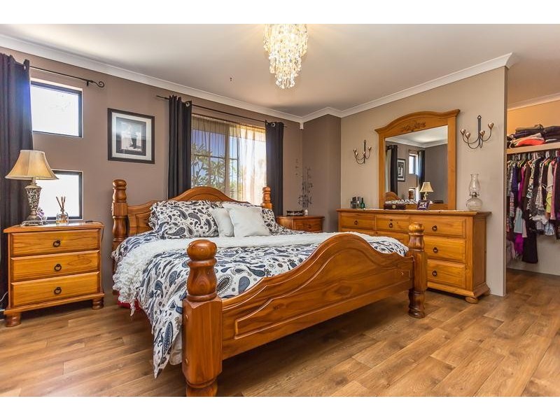 25 Portwine Avenue, Byford WA 6122