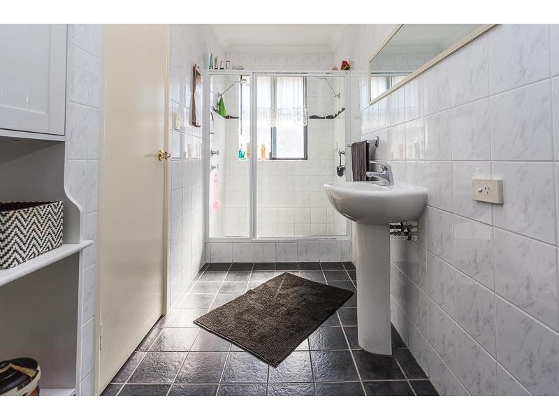 25 Portwine Avenue, Byford WA 6122