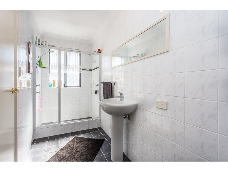 25 Portwine Avenue, Byford WA 6122