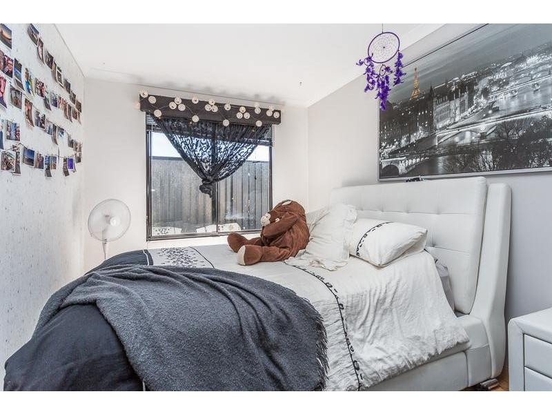 25 Portwine Avenue, Byford WA 6122