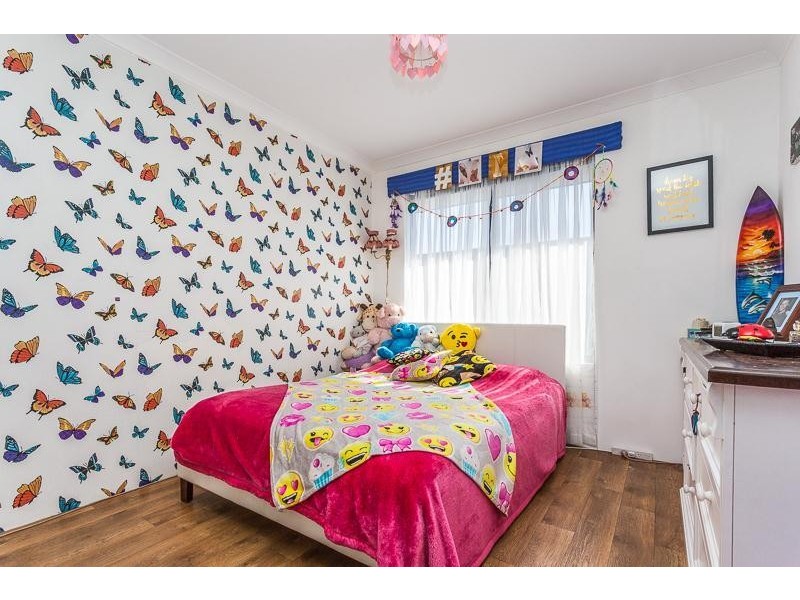 25 Portwine Avenue, Byford WA 6122