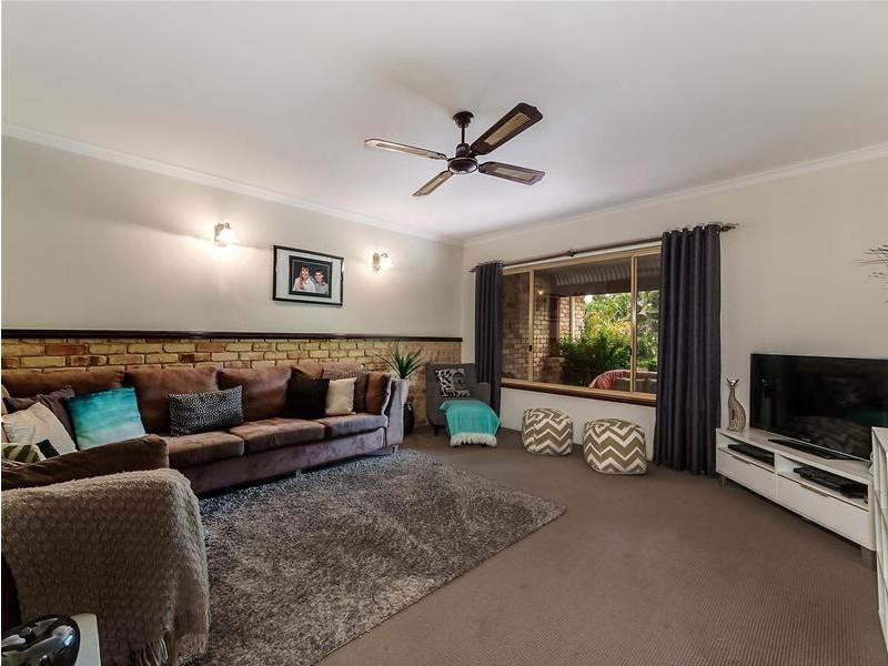 5 Baskerville Road, Mundijong WA 6123