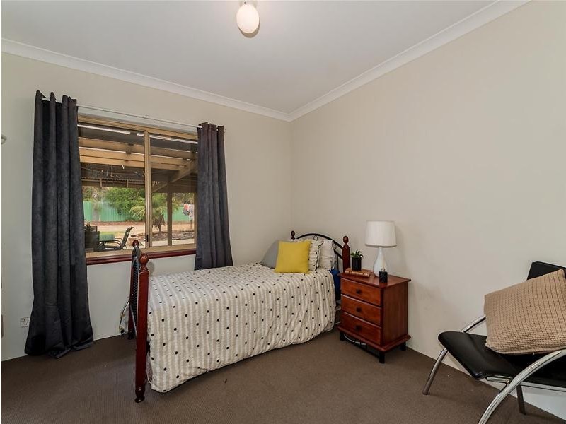 5 Baskerville Road, Mundijong WA 6123