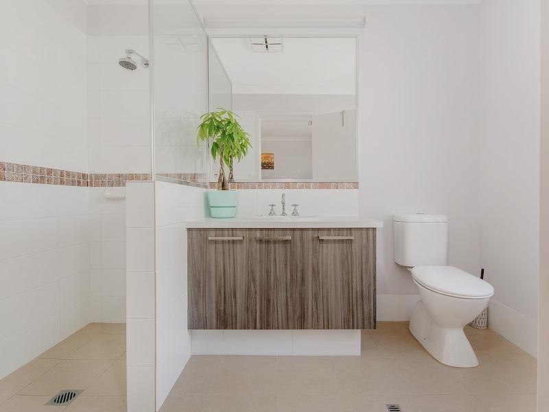 11 Isabelline Terrace, Karnup WA 6176