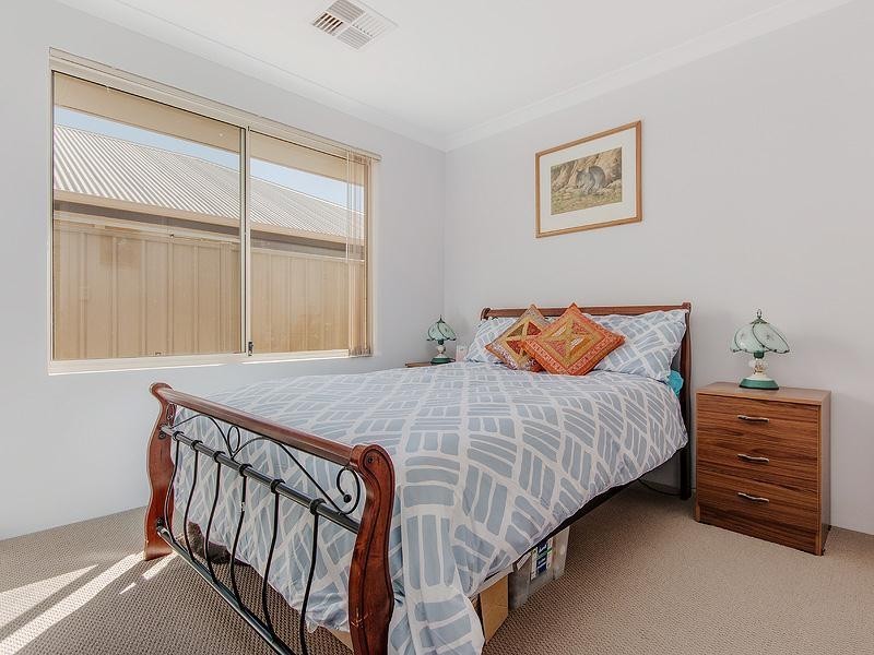 11 Isabelline Terrace, Karnup WA 6176