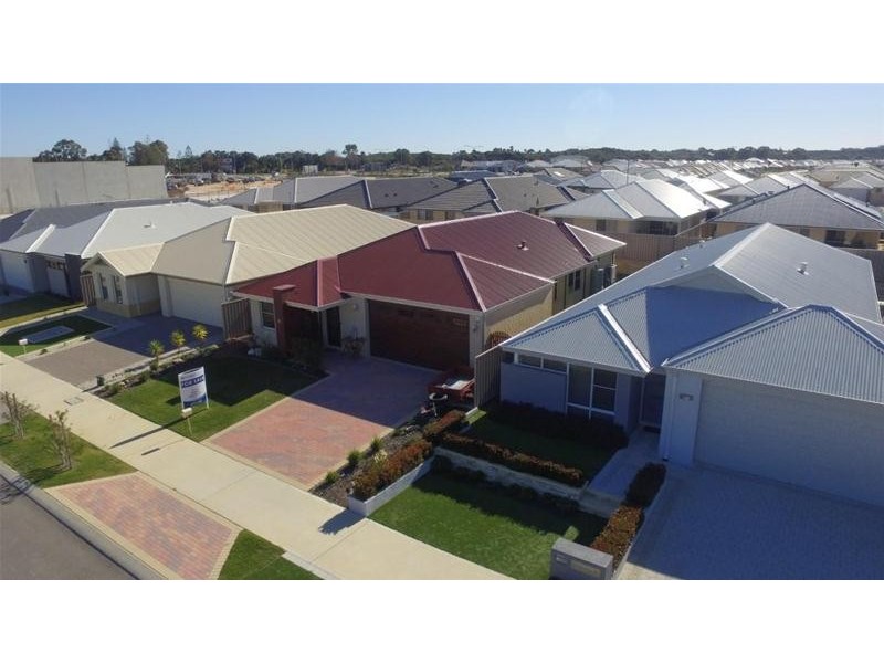 11 Isabelline Terrace, Karnup WA 6176