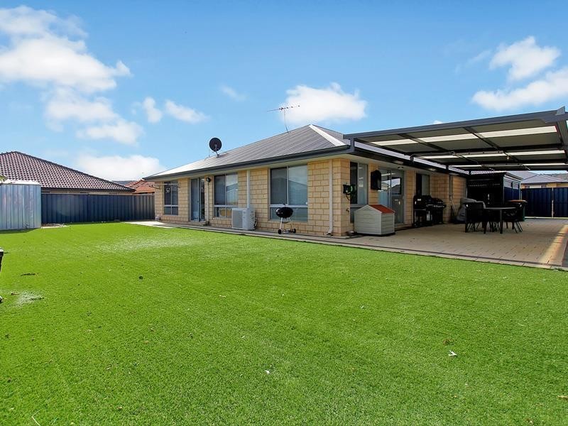 16 Portwine Avenue, Byford WA 6122