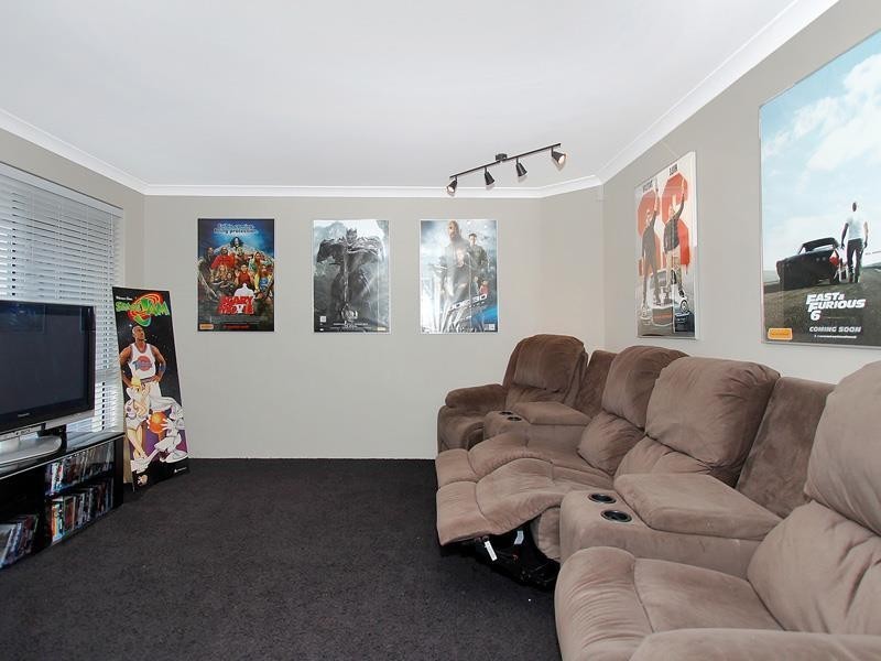 16 Portwine Avenue, Byford WA 6122