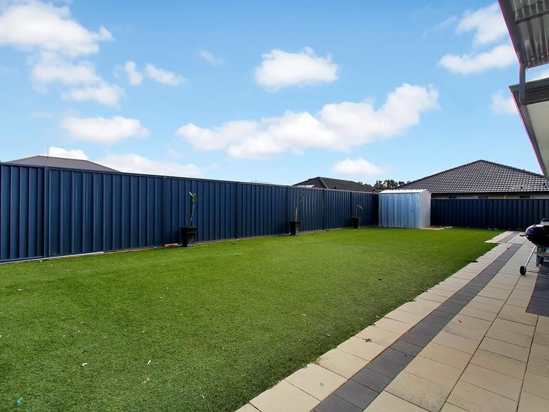 16 Portwine Avenue, Byford WA 6122