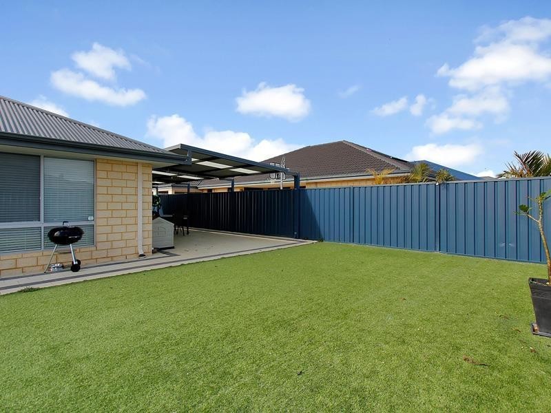 16 Portwine Avenue, Byford WA 6122