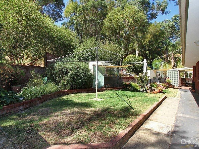 1 Notting Hill Drive, Roleystone WA 6111