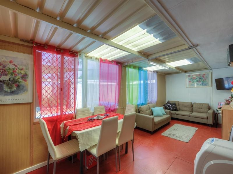 6A Clements Grove, Armadale WA 6112