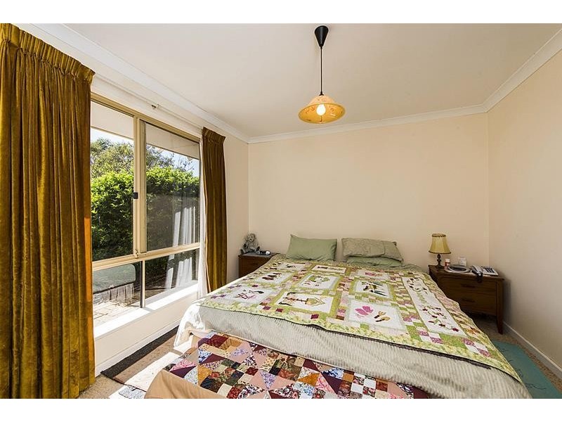 41 Amethyst Crescent, Mount Richon WA 6112