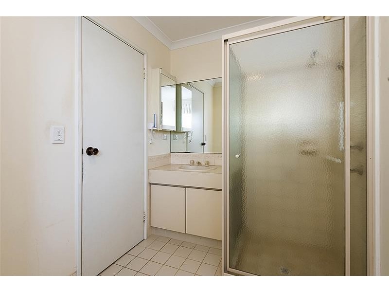 41 Amethyst Crescent, Mount Richon WA 6112