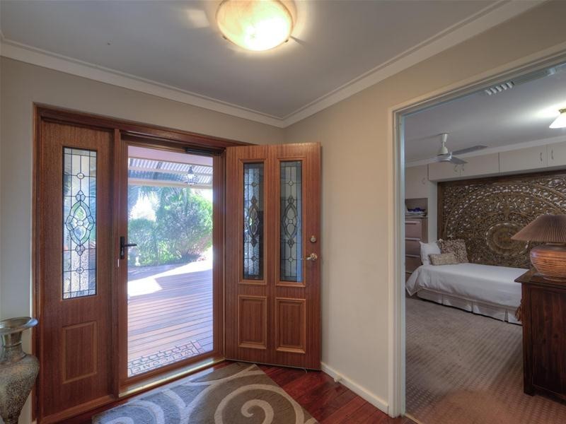 60 Aralia Way, Forrestfield WA 6058