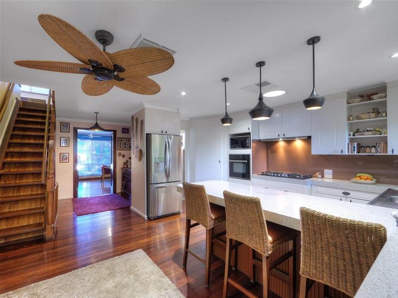 60 Aralia Way, Forrestfield WA 6058