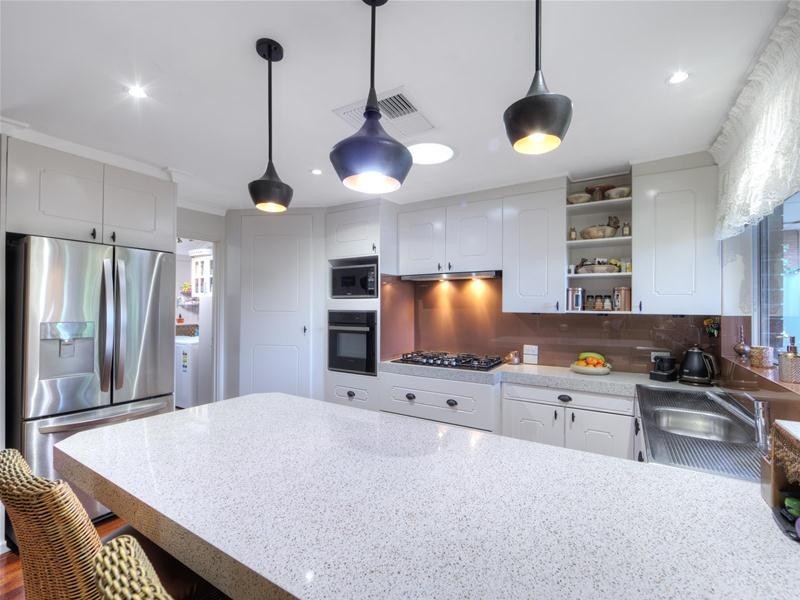 60 Aralia Way, Forrestfield WA 6058