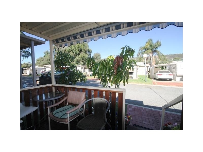 32/270 South Western Highway, Mount Richon WA 6112