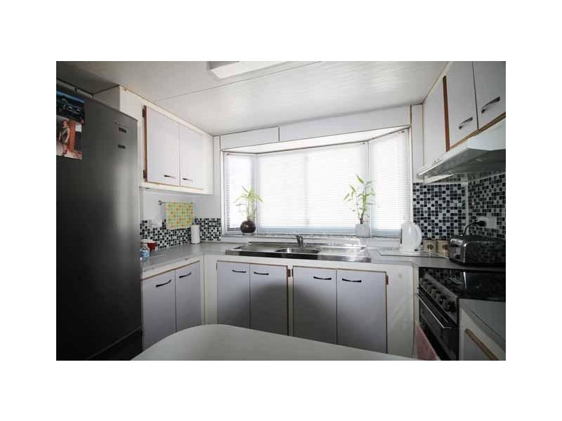 32/270 South Western Highway, Mount Richon WA 6112