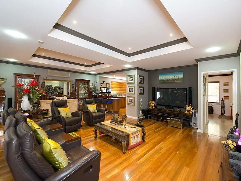 40 Roselea Boulevard, Stirling WA 6021