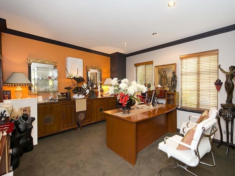 40 Roselea Boulevard, Stirling WA 6021