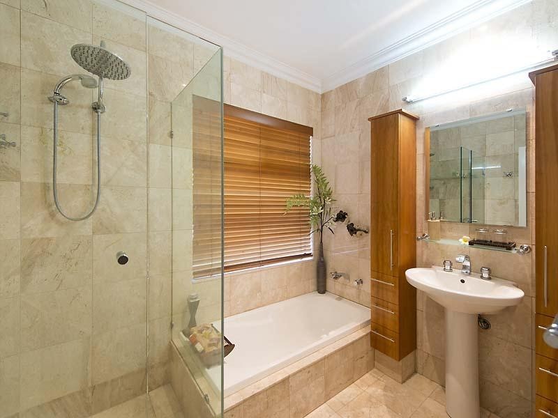 40 Roselea Boulevard, Stirling WA 6021